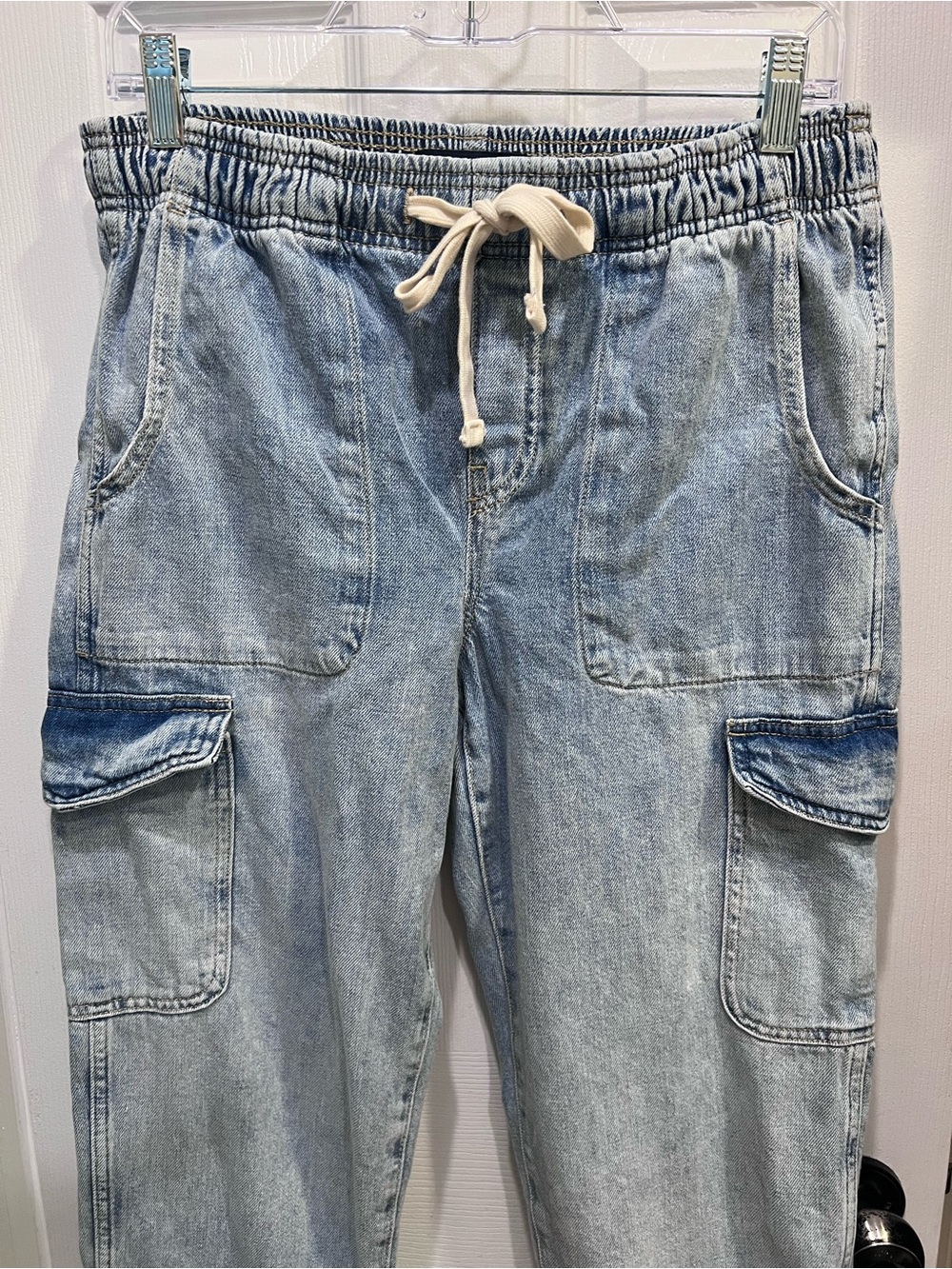 GAP Light Blue Boyfriend Cargo Jeans with Drawstring Waist - Picture 3 of 5